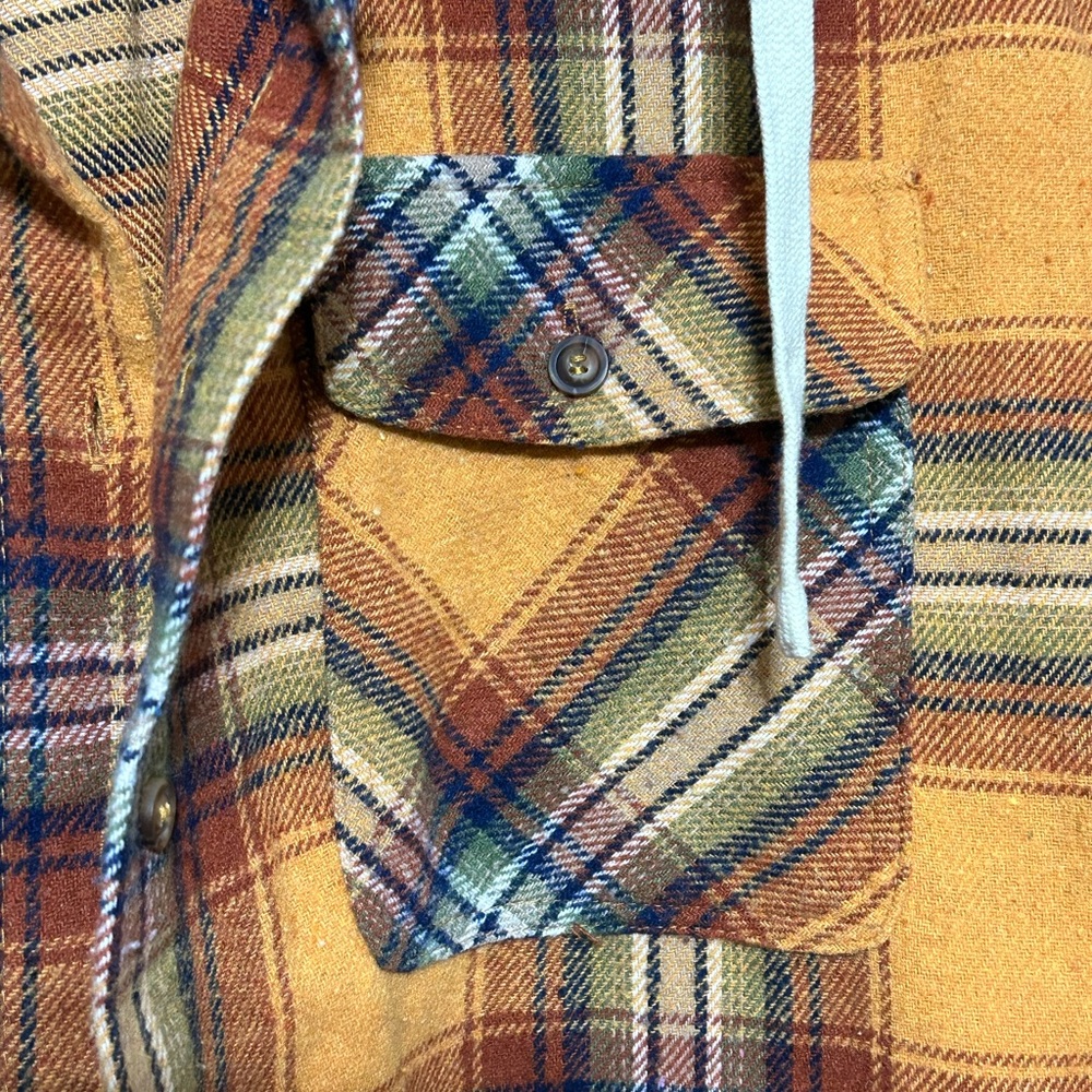 Shacket - Picture 4 of 5